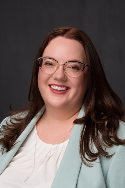 Photograph of Shanea Smith, LMFT