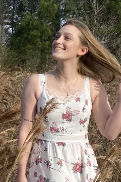 Photograph of Zoe Biebesheimer